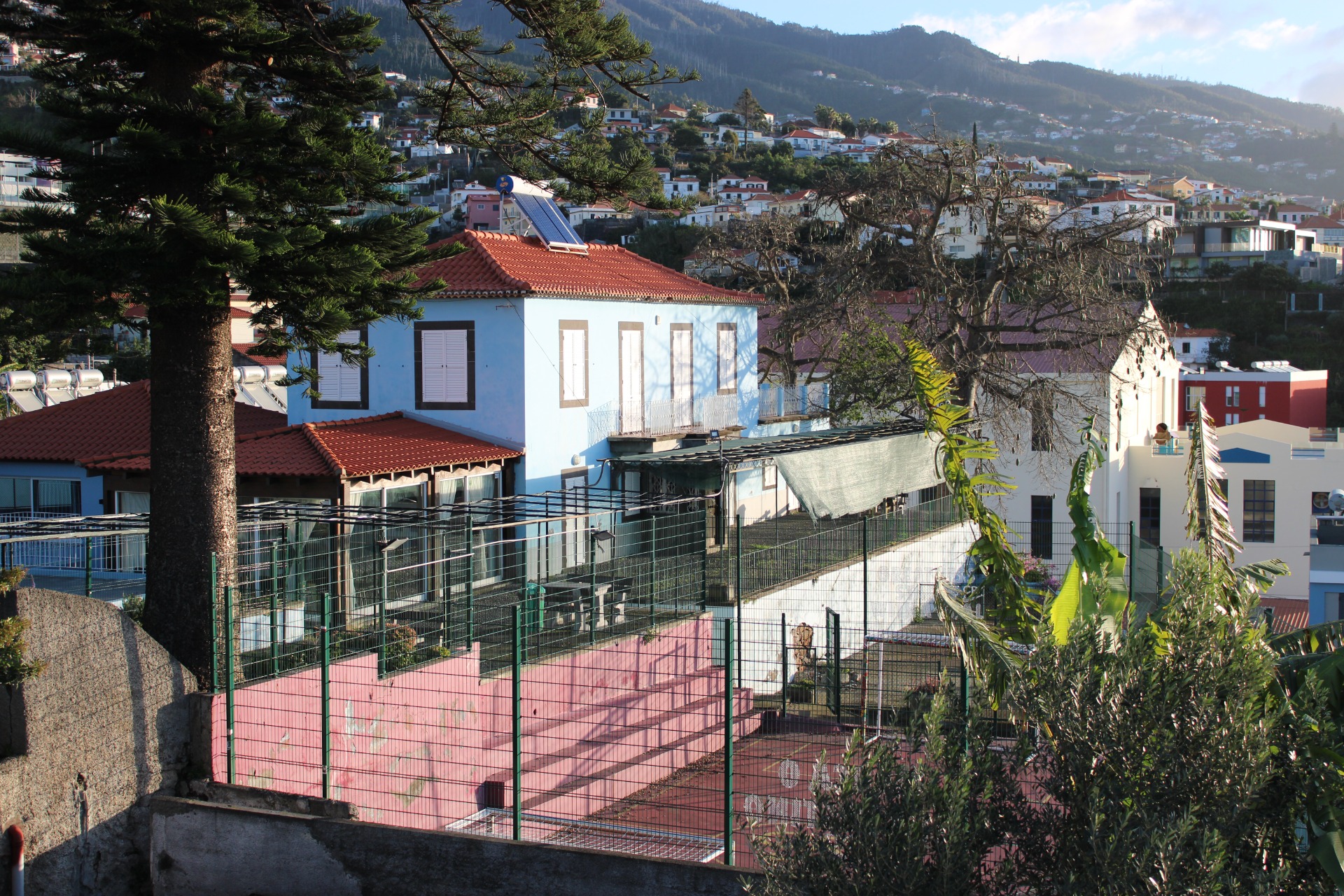 Quinta Falcão Community Center